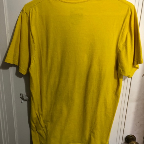 MICHIGAN T SHIRT. MEDIUM. MENS - Picture 4 of 9